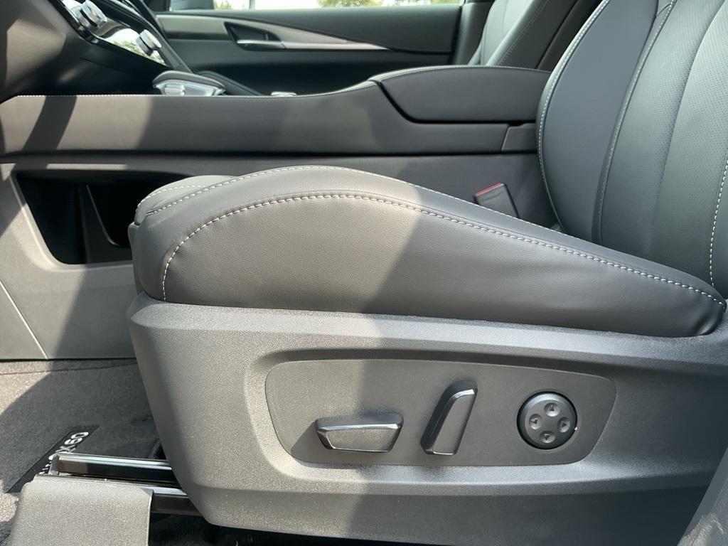 new 2026 INFINITI QX60 car, priced at $59,300