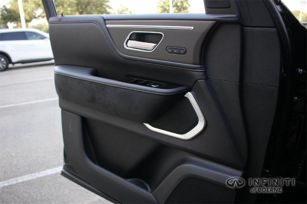 new 2026 INFINITI QX80 car, priced at $90,580