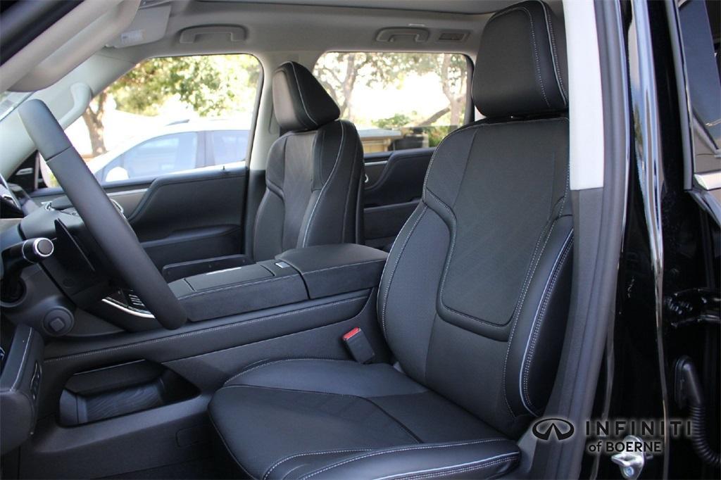 new 2026 INFINITI QX80 car, priced at $90,580