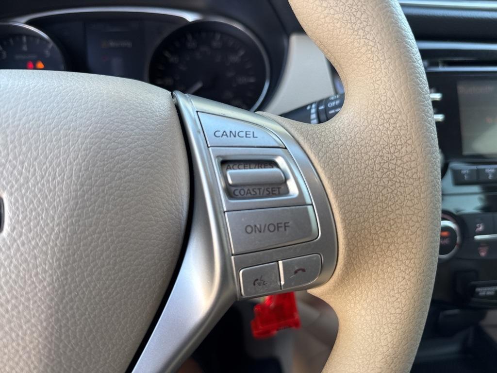 used 2015 Nissan Rogue car, priced at $7,994