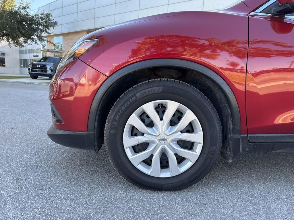 used 2015 Nissan Rogue car, priced at $7,994