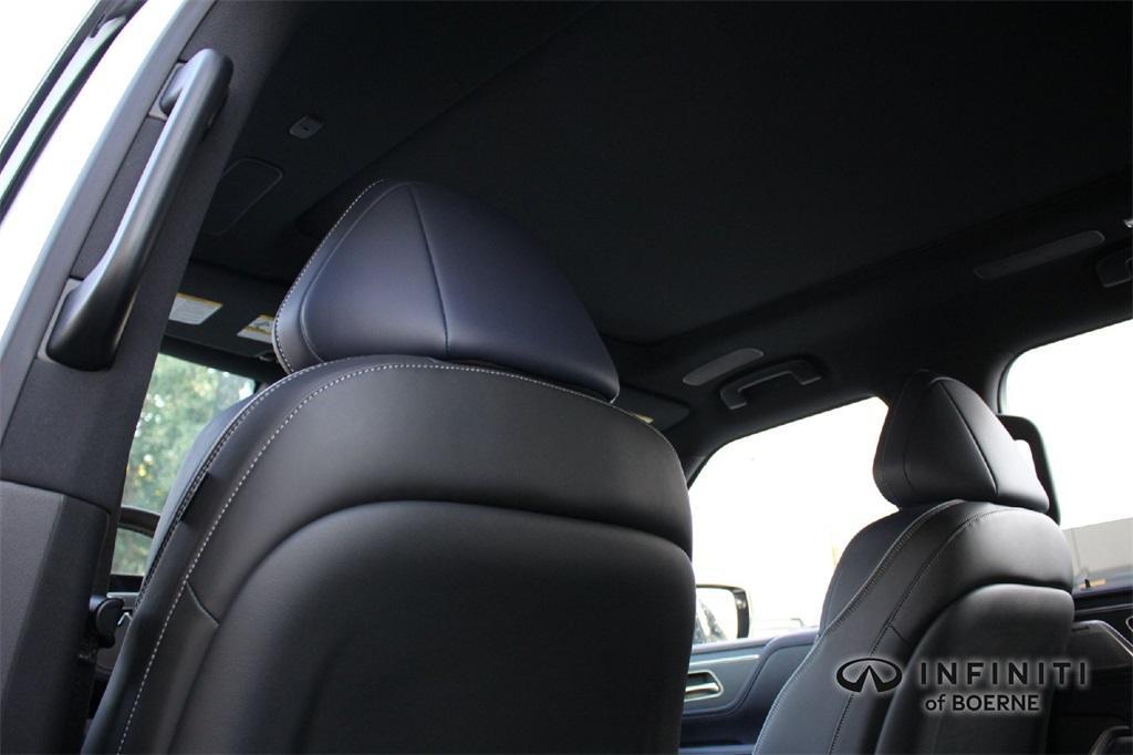 new 2026 INFINITI QX80 car, priced at $106,430