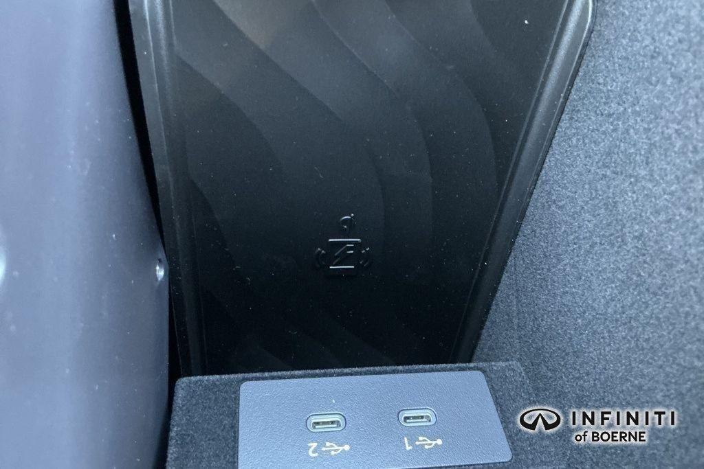 new 2026 INFINITI QX80 car, priced at $109,655