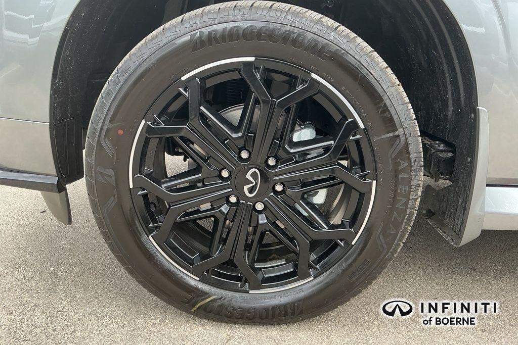 new 2026 INFINITI QX80 car, priced at $96,019