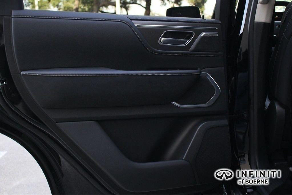 new 2026 INFINITI QX80 car, priced at $84,468