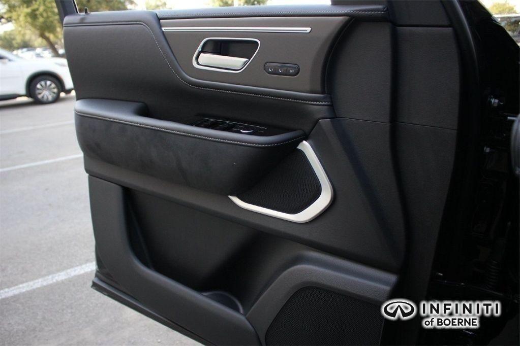 new 2026 INFINITI QX80 car, priced at $84,468