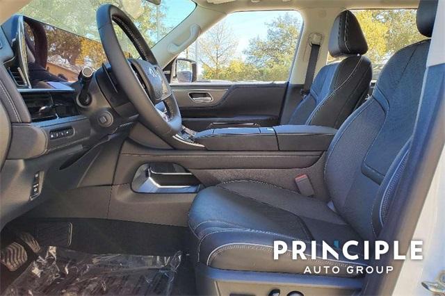 new 2025 INFINITI QX80 car, priced at $90,100