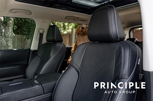 new 2025 INFINITI QX80 car, priced at $107,194