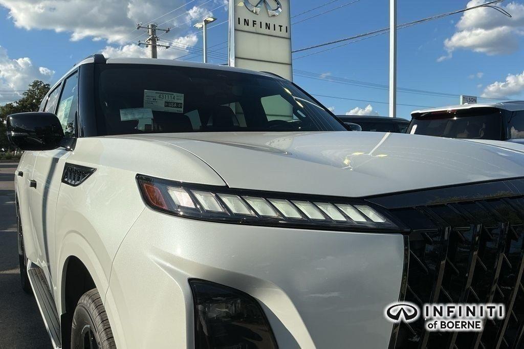 new 2026 INFINITI QX80 car, priced at $95,379