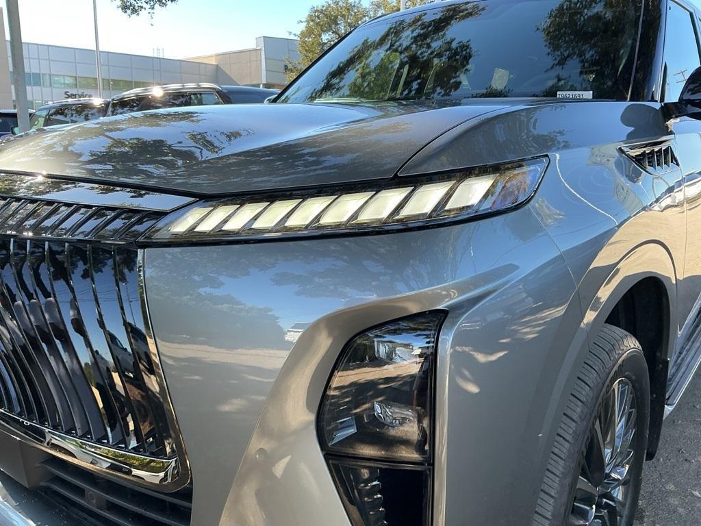 new 2026 INFINITI QX80 car, priced at $111,775