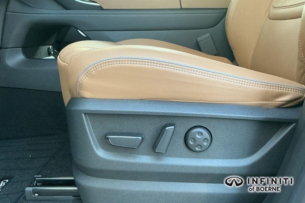 new 2026 INFINITI QX80 car, priced at $88,380