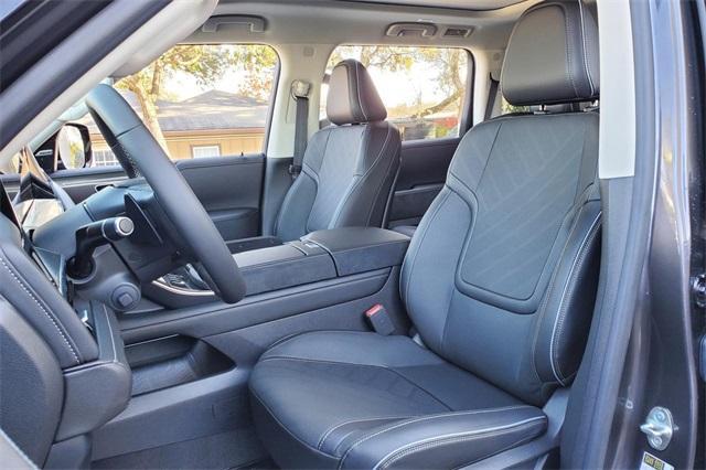 used 2025 INFINITI QX80 car, priced at $74,889