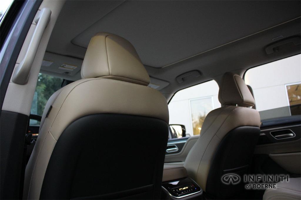 new 2026 INFINITI QX80 car, priced at $85,235
