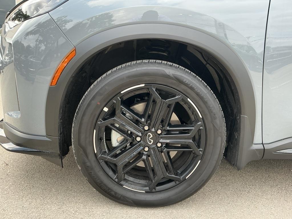 new 2026 INFINITI QX60 car, priced at $61,145