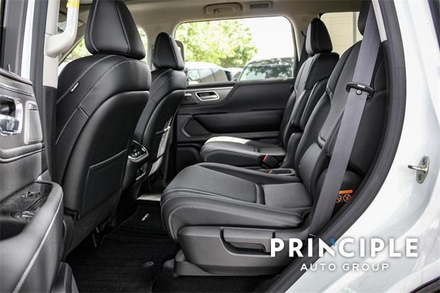 new 2025 INFINITI QX80 car, priced at $78,857