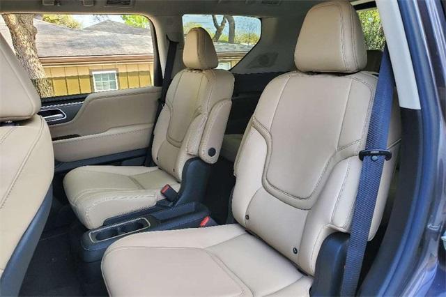 new 2025 INFINITI QX80 car, priced at $81,617