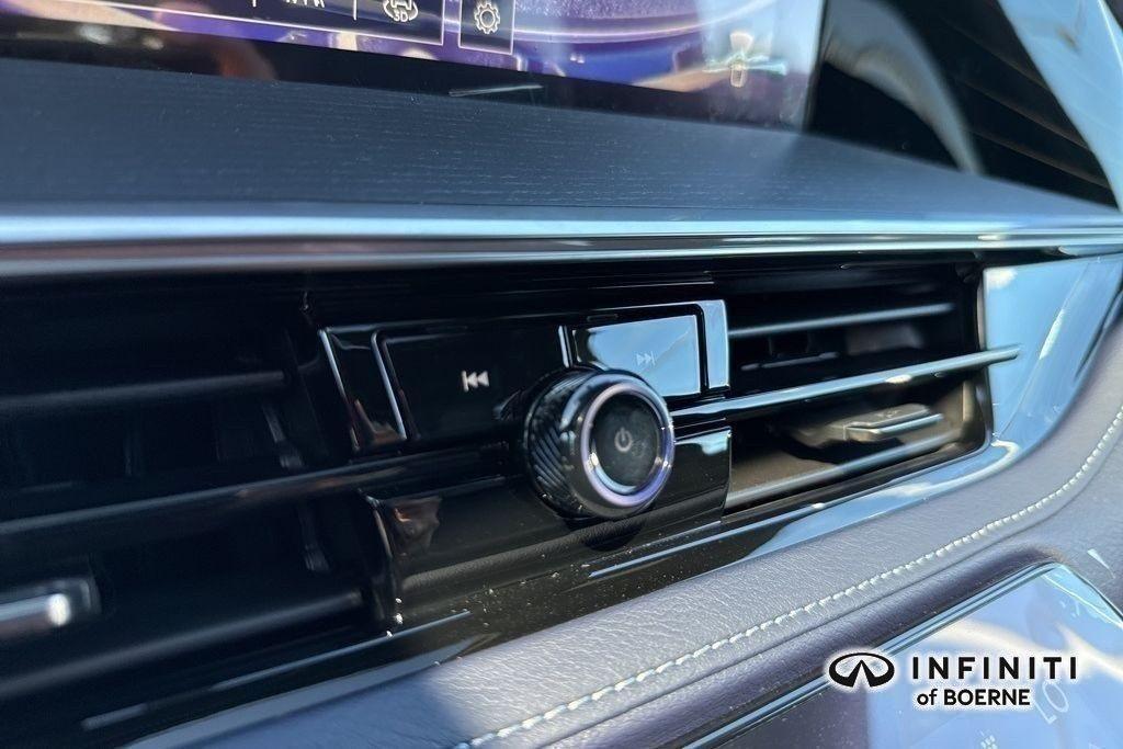 new 2026 INFINITI QX80 car, priced at $97,320