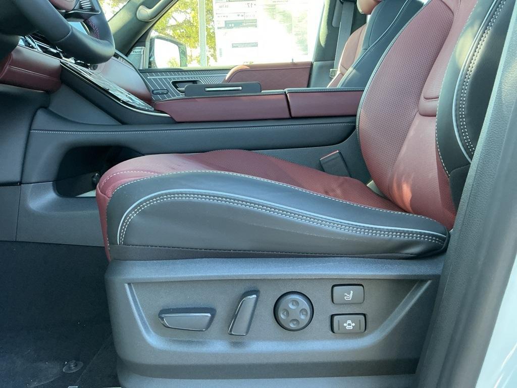 new 2026 INFINITI QX80 car, priced at $111,980