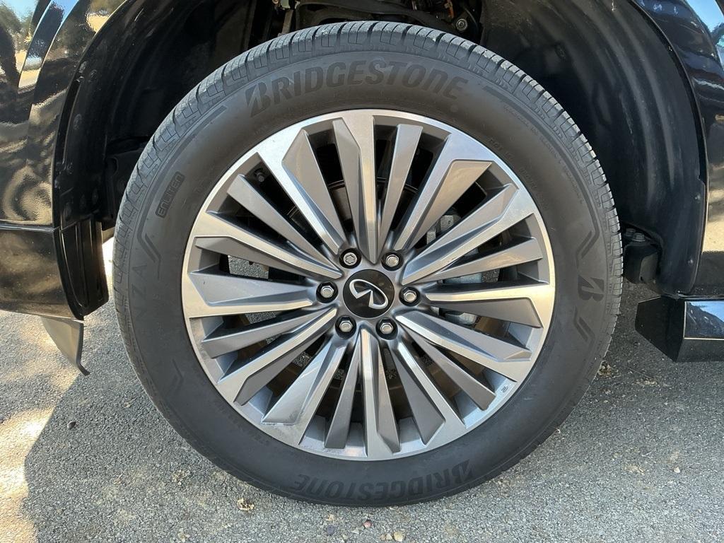 used 2025 INFINITI QX80 car, priced at $84,000