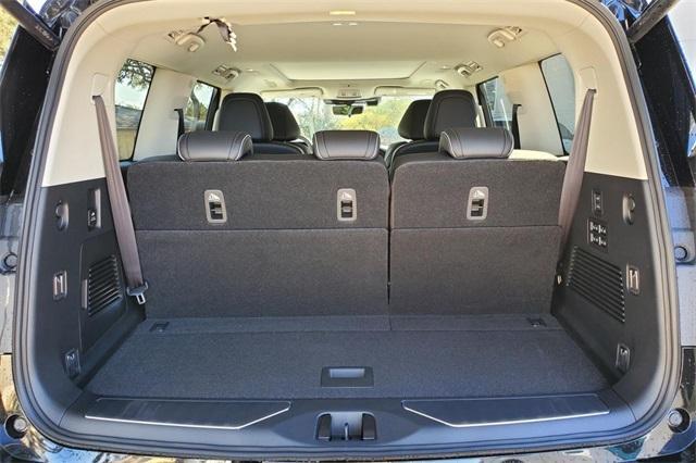 used 2025 INFINITI QX80 car, priced at $79,989