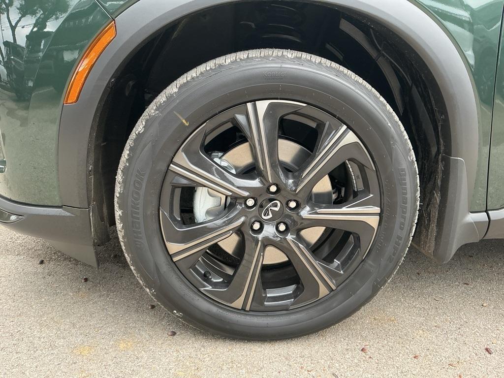 new 2026 INFINITI QX60 car, priced at $70,205