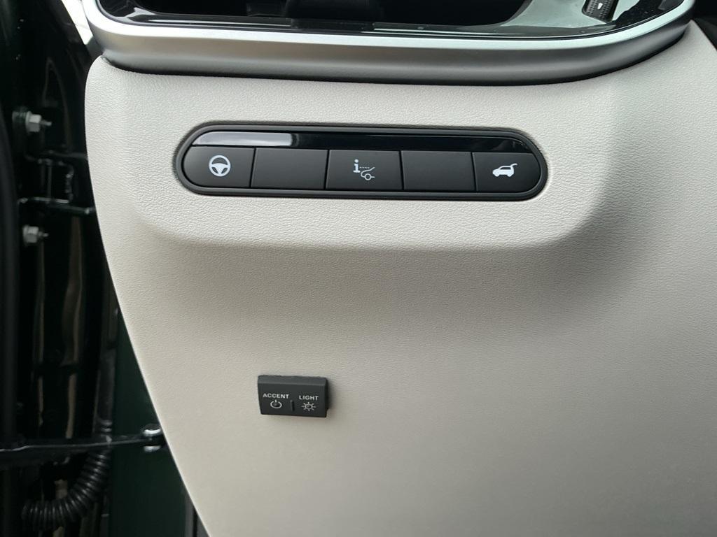 new 2026 INFINITI QX60 car, priced at $70,205