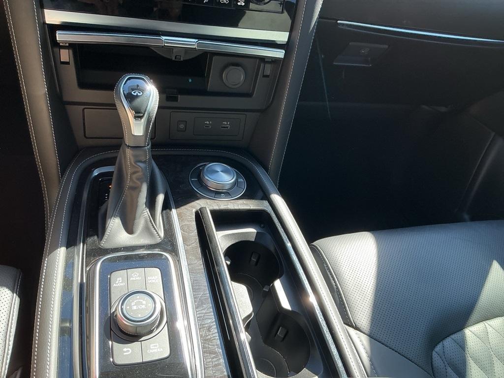 used 2024 INFINITI QX80 car, priced at $59,897