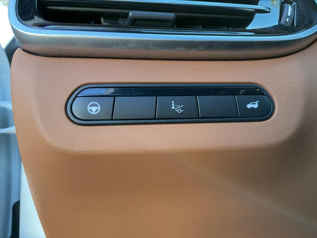 used 2025 INFINITI QX60 car, priced at $57,994