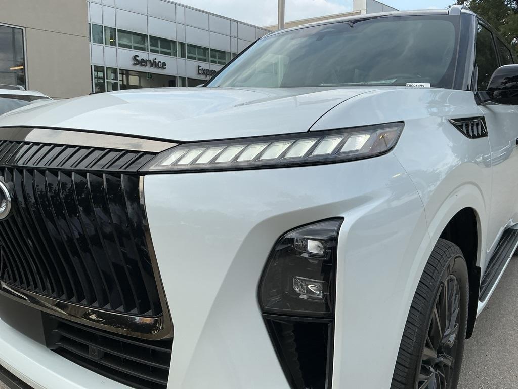 new 2026 INFINITI QX80 car, priced at $109,860