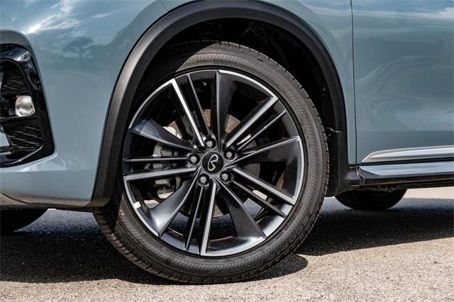 new 2025 INFINITI QX55 car, priced at $51,515