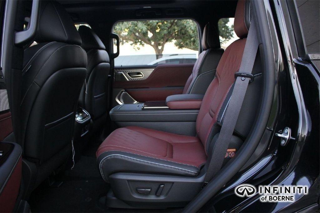 new 2026 INFINITI QX80 car, priced at $101,829