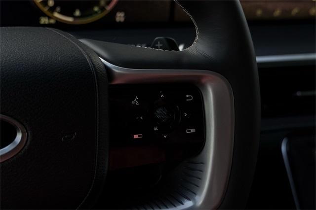 new 2025 INFINITI QX80 car, priced at $77,440