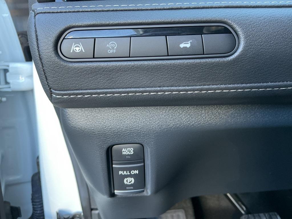 used 2025 INFINITI QX80 car, priced at $76,758