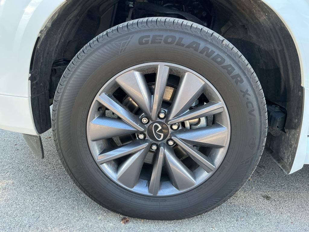 used 2025 INFINITI QX80 car, priced at $76,758