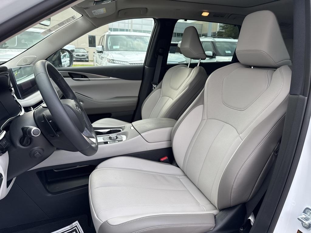 new 2026 INFINITI QX60 car, priced at $55,390