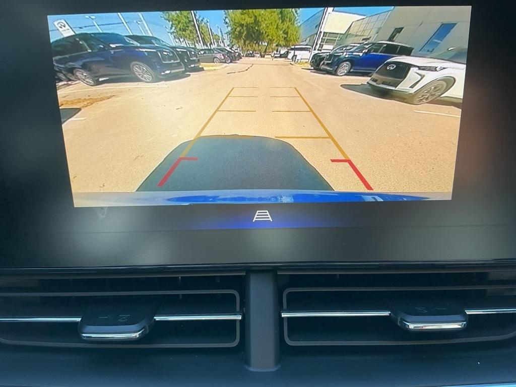 used 2024 Chevrolet Trax car, priced at $21,148