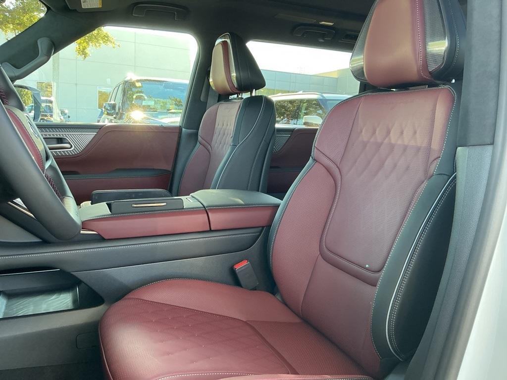 new 2026 INFINITI QX80 car, priced at $110,980