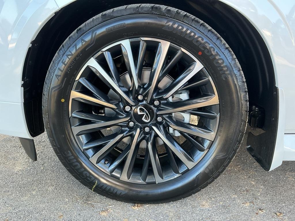 new 2026 INFINITI QX80 car, priced at $110,980