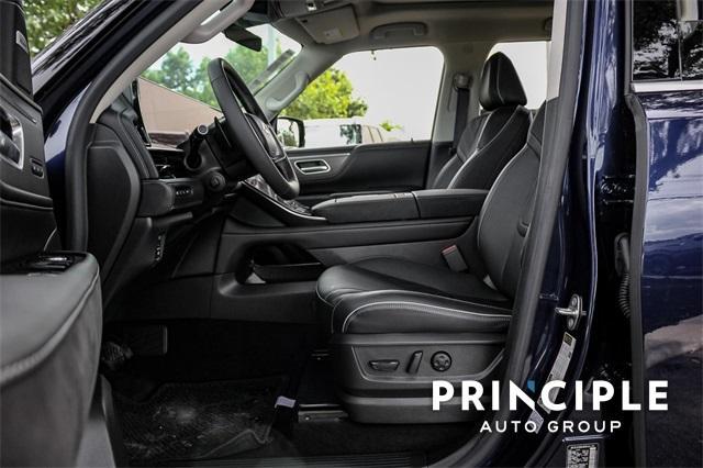 new 2025 INFINITI QX80 car, priced at $86,635