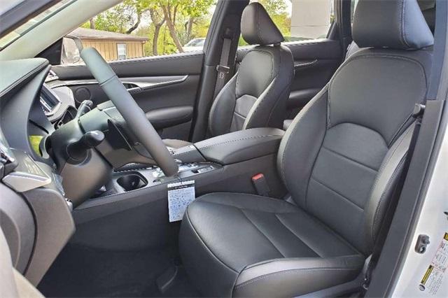 new 2025 INFINITI QX50 car, priced at $39,954