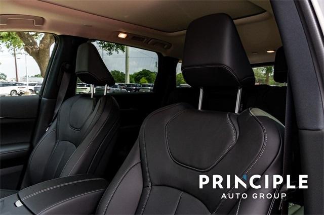 new 2025 INFINITI QX60 car, priced at $51,418