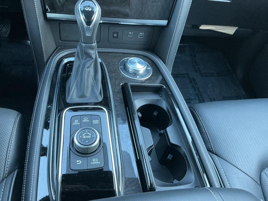 used 2024 INFINITI QX80 car, priced at $61,076