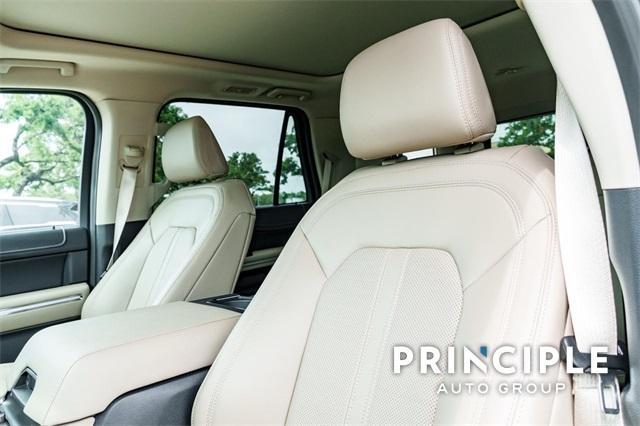 used 2024 Ford Expedition car, priced at $62,908