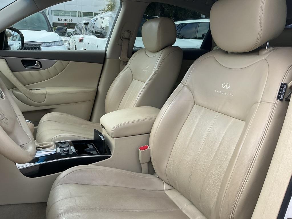 used 2014 INFINITI QX70 car, priced at $10,500