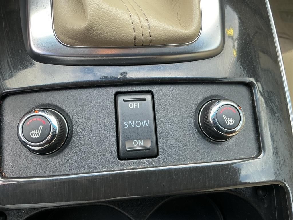used 2014 INFINITI QX70 car, priced at $10,500