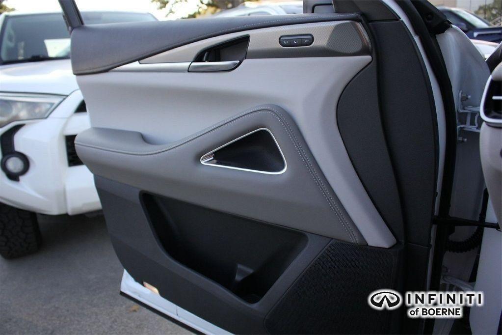 new 2026 INFINITI QX60 car, priced at $58,945