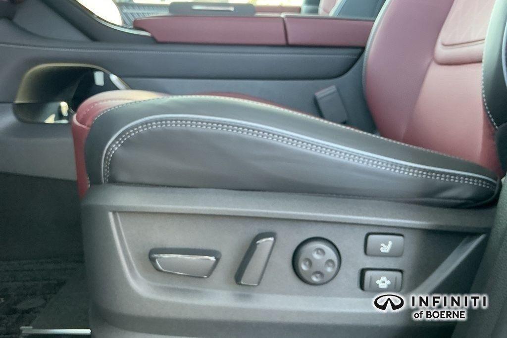 new 2026 INFINITI QX80 car, priced at $108,655