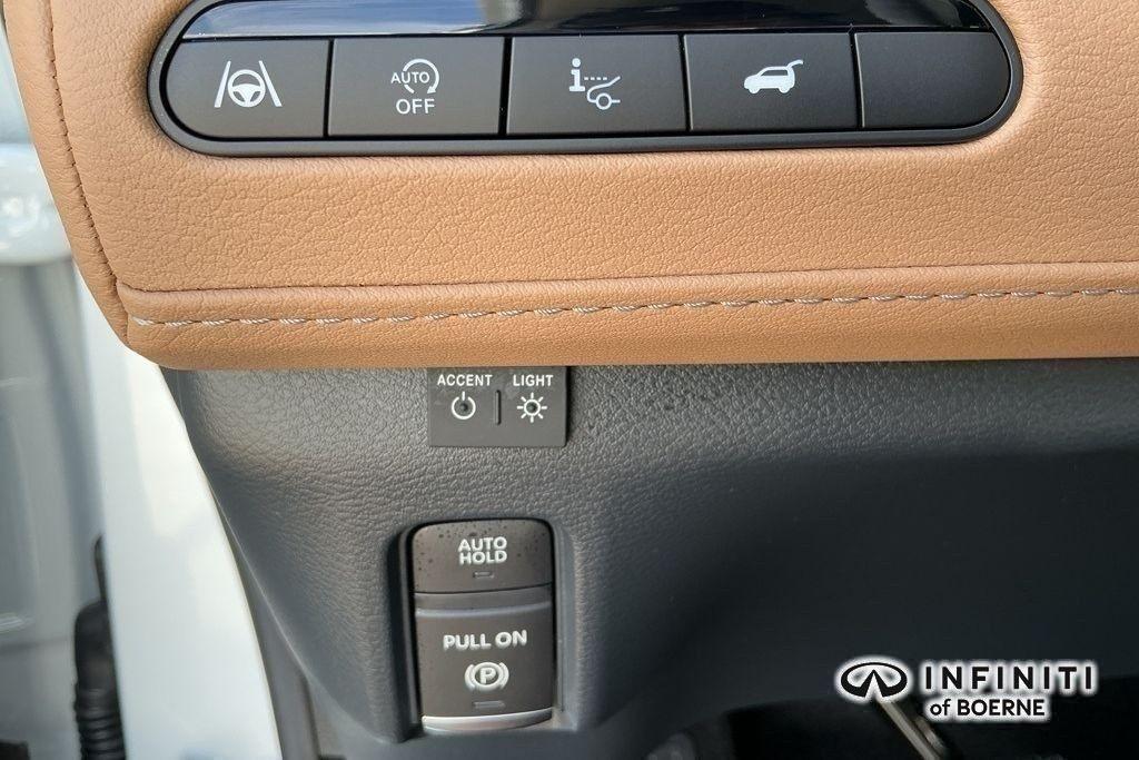 new 2026 INFINITI QX80 car, priced at $93,600