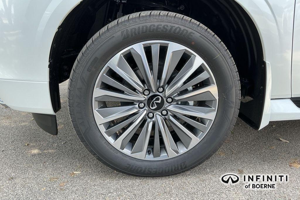 new 2026 INFINITI QX80 car, priced at $93,600
