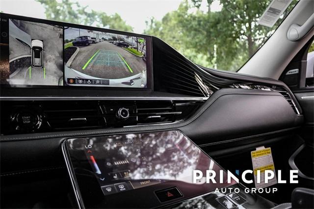 new 2025 INFINITI QX80 car, priced at $85,000